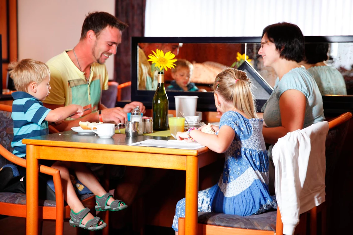 Kinderhotel: Restaurant - sonnenhotel BAYERISCHER HOF