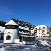 Kinderhotel - Hotel Außen Winter - Family Hotel Schloss Rosenegg