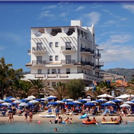 Kinderhotel: Sommer, Sonne, Strand und Meer im Hotel Sympathy - Hotel Sympathy