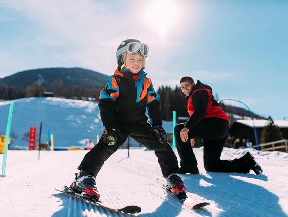 Kinderhotel: Eigenes Bambiniskiland direkt beim Kinderhotel - Pitzis Kinderhotel