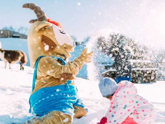 Kinderhotel: Eigenes Bambiniskiland direkt beim Kinderhotel - Pitzis Kinderhotel