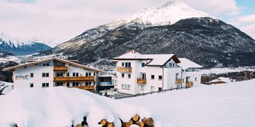 Familienhotel - Tiroler Oberland - Außenansicht Pitzis Kinderhotel - Pitzis Kinderhotel