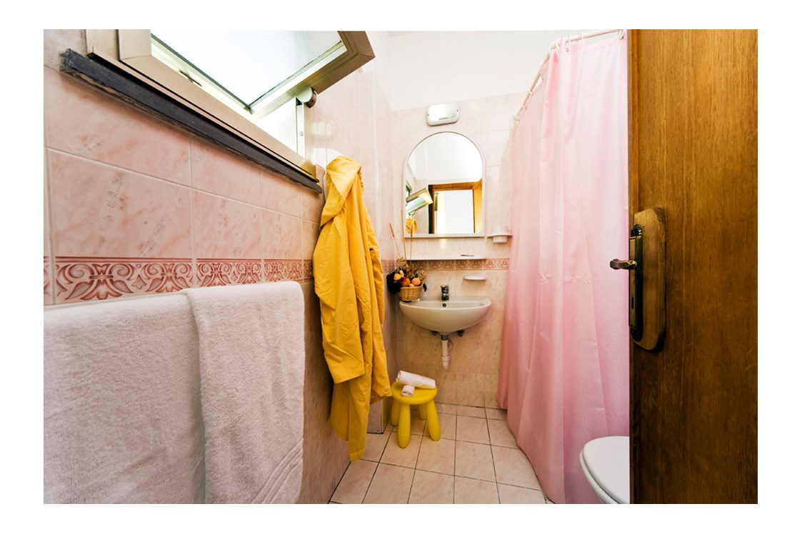 Kinderhotel: Badezimmer im Economy zimmer  - Family Spa Hotel Le Canne-Ischia