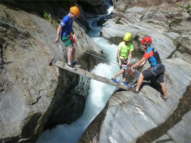 Quellenhof Luxury Resort Passeier Ausflugsziele TARZANING & CANYONING (5 min. vom Quellenhof)