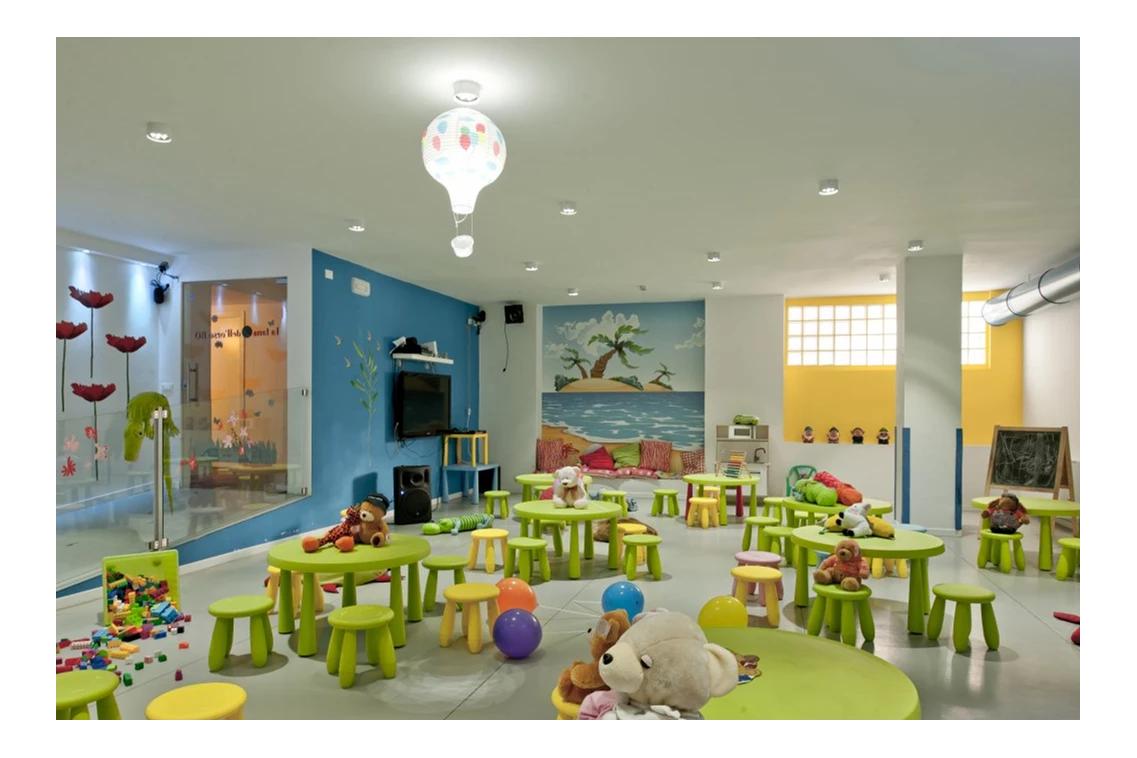 Kinderhotel: die Höhle des Bären Bo - Das Hotel des Bären Bo