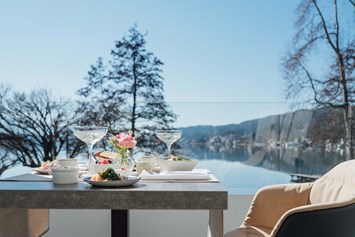 Kinderhotel: Morgens wie abends werden kulinarische Hochgenüsse von einmaligen Seeblicken kombiniert - Werzers Hotel Resort Pörtschach