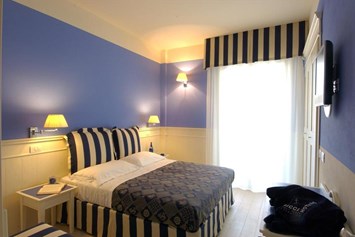 Kinderhotel: Zimmer mit Doppelbett - Hotel Sport & Residenza