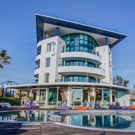 Kinderhotel: Das Hotel und Schwimmbad - Blu Suite Hotel