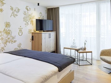 die HOCHKÖNIGIN Mountain Resort Zimmerkategorien PREMIUM Suite HOCHKÖNIGIN für 2 bis 4 Personen mit ca. 55,5 m²