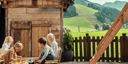 Familienhotel - Garten - Kirchdorf in Tirol - 4****S Hotel Hasenauer