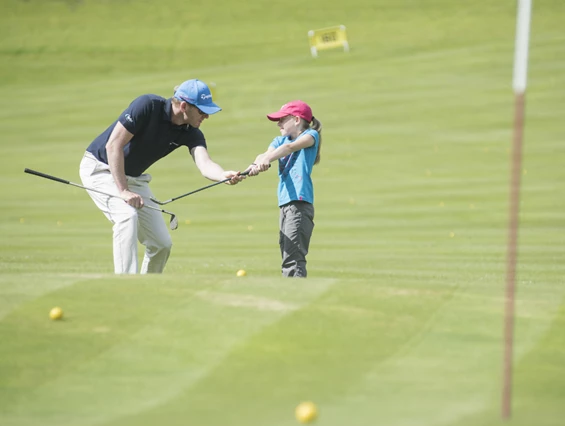 Kinderhotel: Kindergolfen - Familienparadies Sporthotel Achensee****