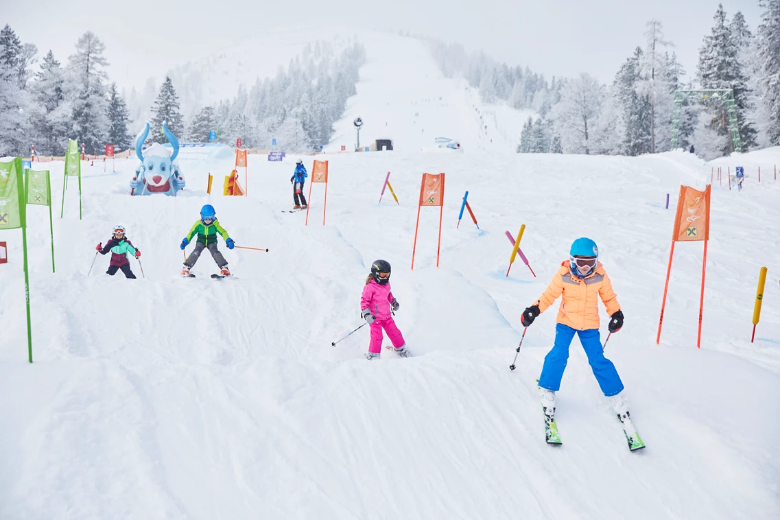 Kinderhotel: Skischule - Familienparadies Sporthotel Achensee****