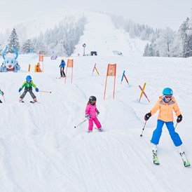 Kinderhotel: Skischule - Familienparadies Sporthotel Achensee****