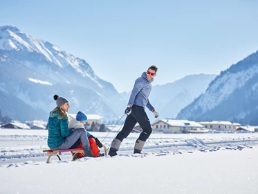 Kinderhotel: Rodeln - Familienparadies Sporthotel Achensee****