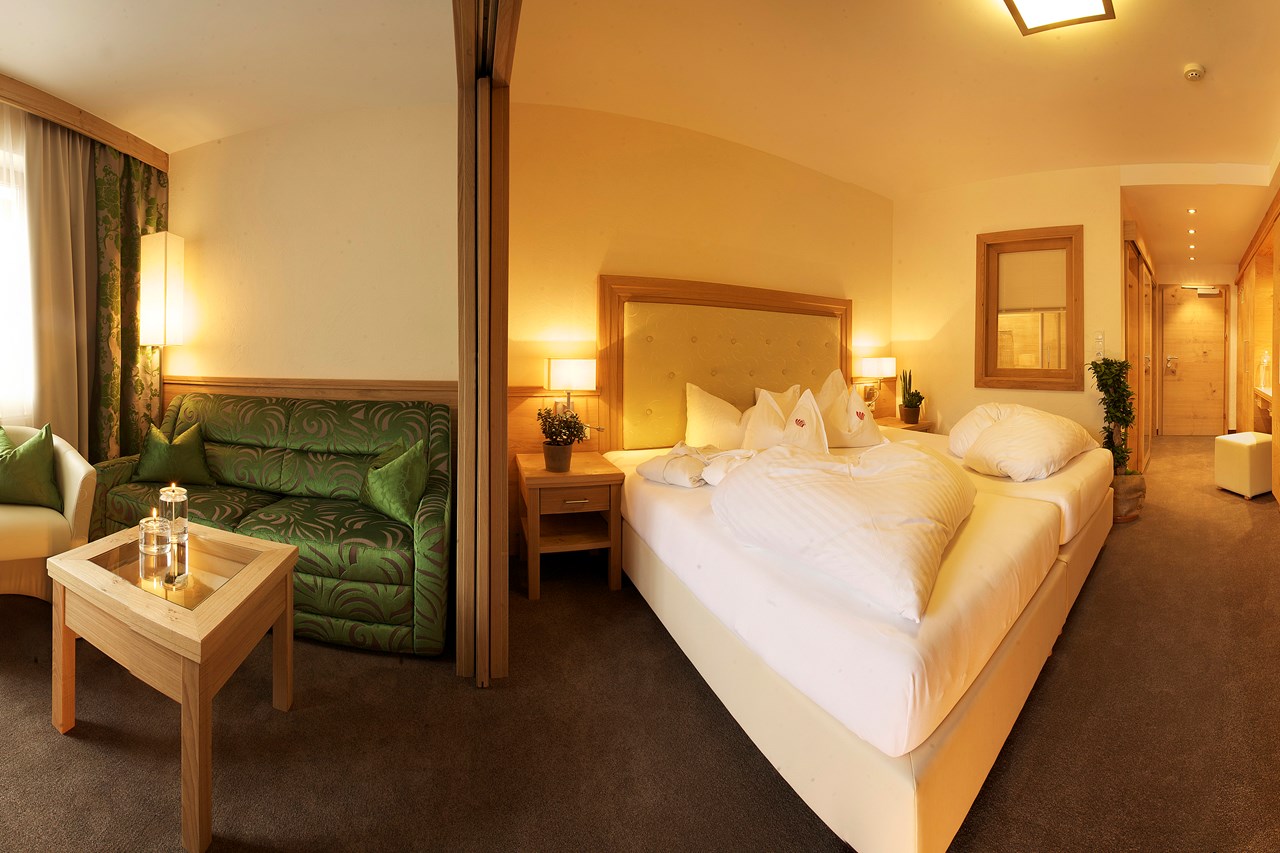 Familienhotel DreiSonnen  Zimmerkategorien Familienzimmer "Marlene "