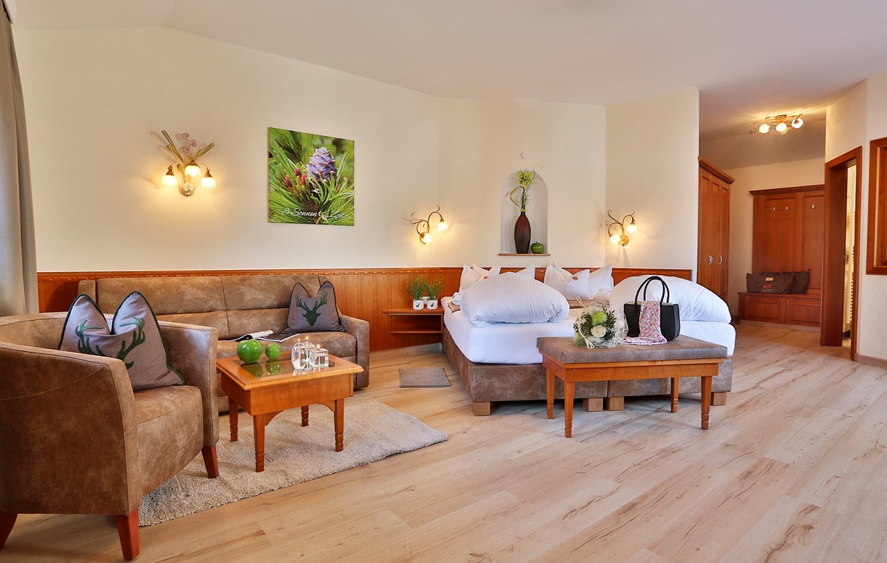 Familienhotel DreiSonnen  Zimmerkategorien Familienzimmer "Mona Lisa"