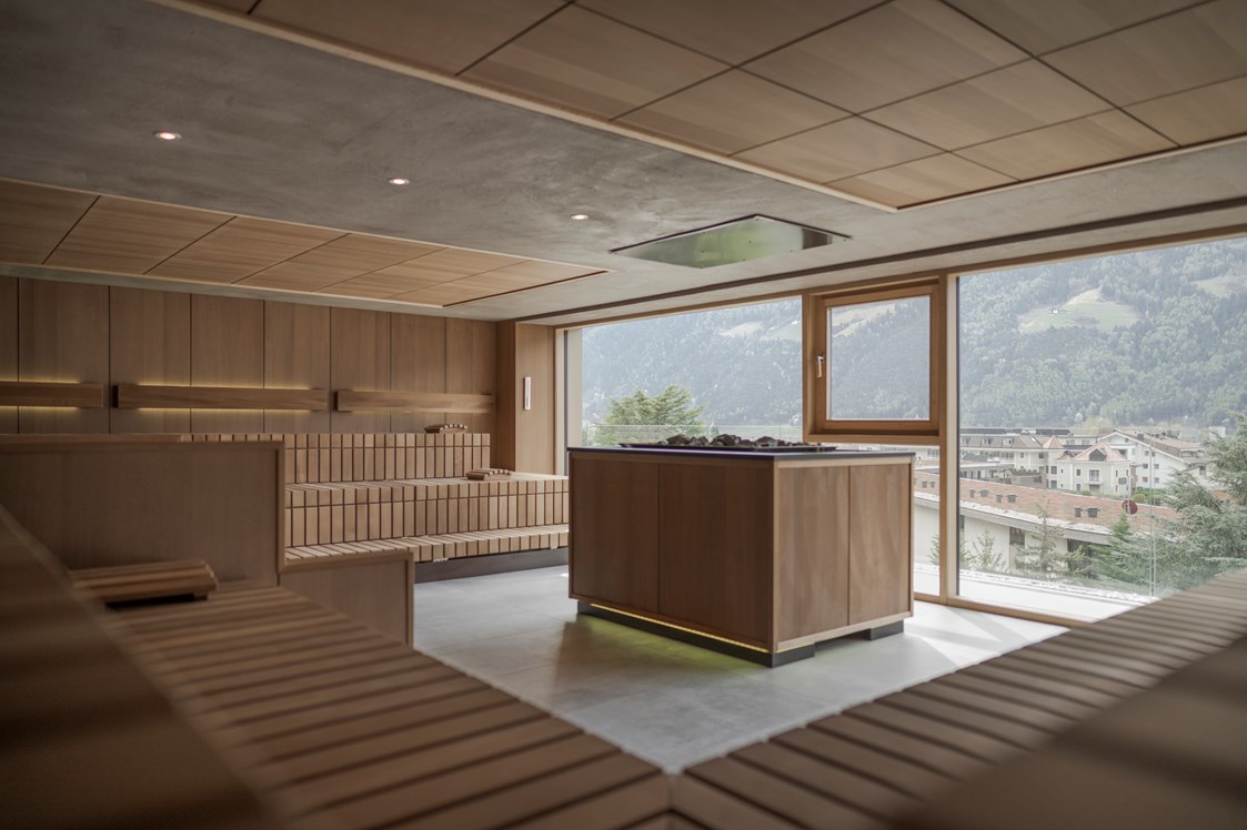 Kinderhotel: Große Event-Panorama-Sauna (80 °C) - Feldhof DolceVita Resort