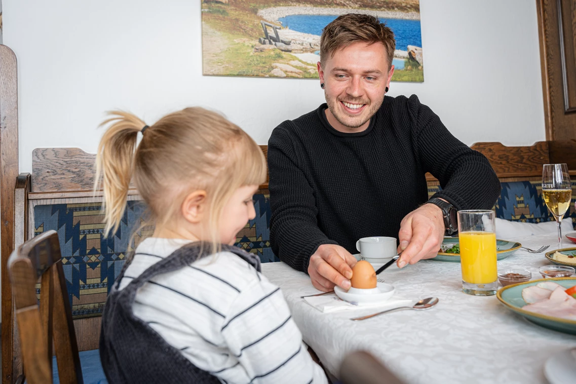 Kinderhotel: Frühstück  - Hotel**** Hochegger