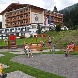 Kinderhotel: Hotel-Spielplatz  - Alpinhotel Jesacherhof - Gourmet & Spa