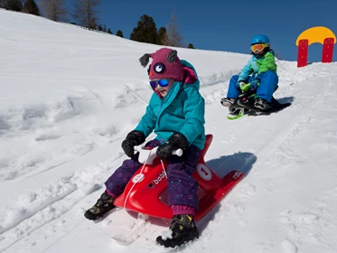 Kinderhotel: Bob fahren im Winter - Nockalm