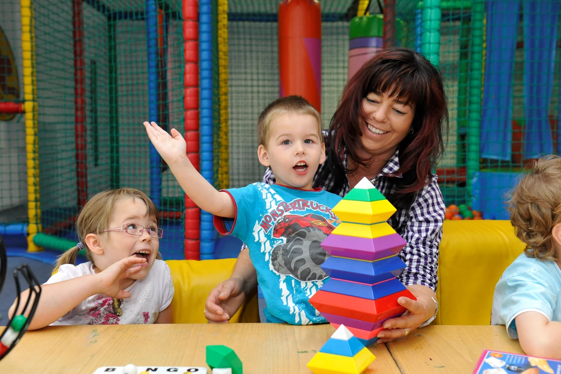 Kinderhotel: Kinderbetreuung im Hotel - Nockalm