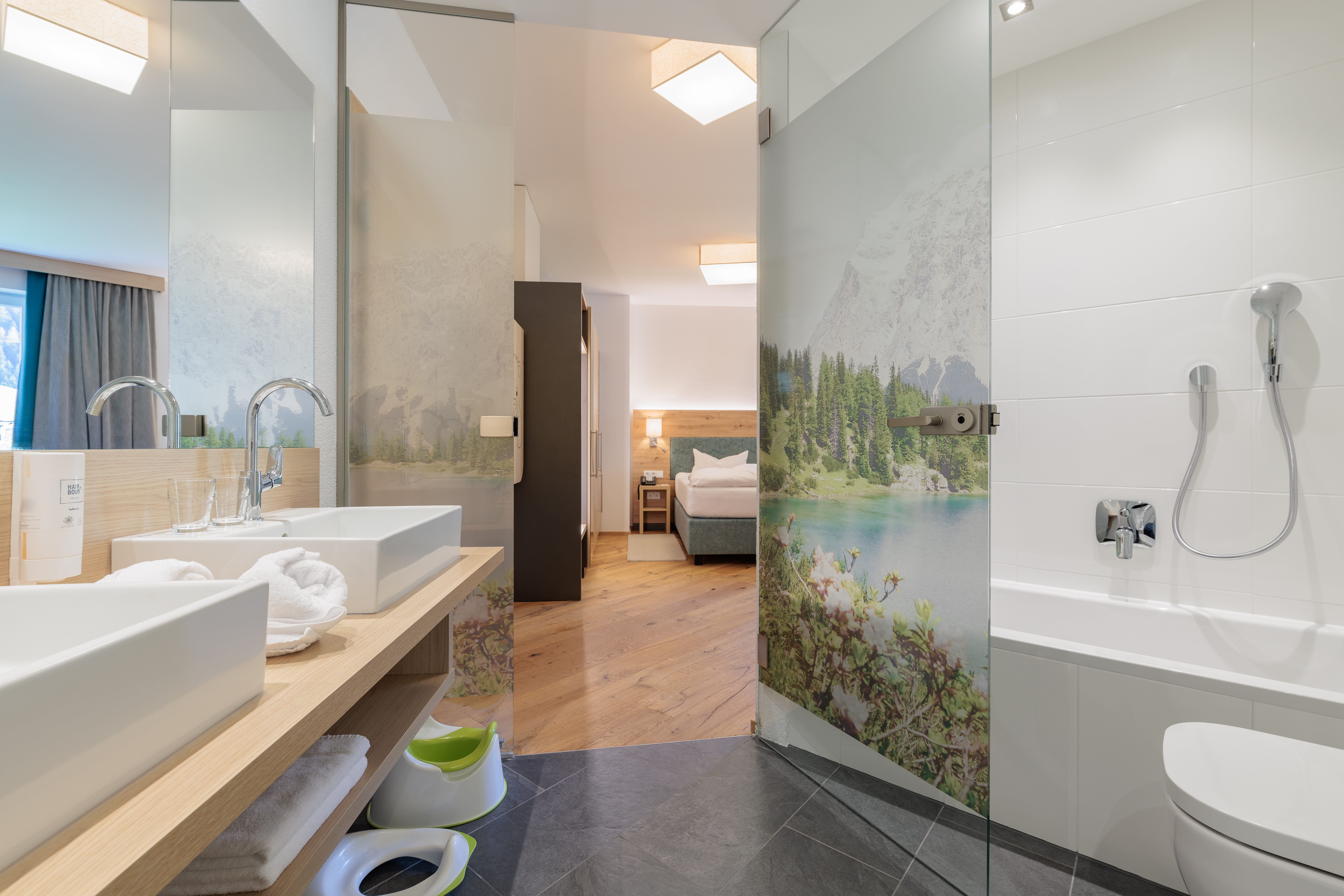 Kinderhotel: Bärenglück Zimmer - Familotel Kaiserhof**** - Wohnen | Schlafen