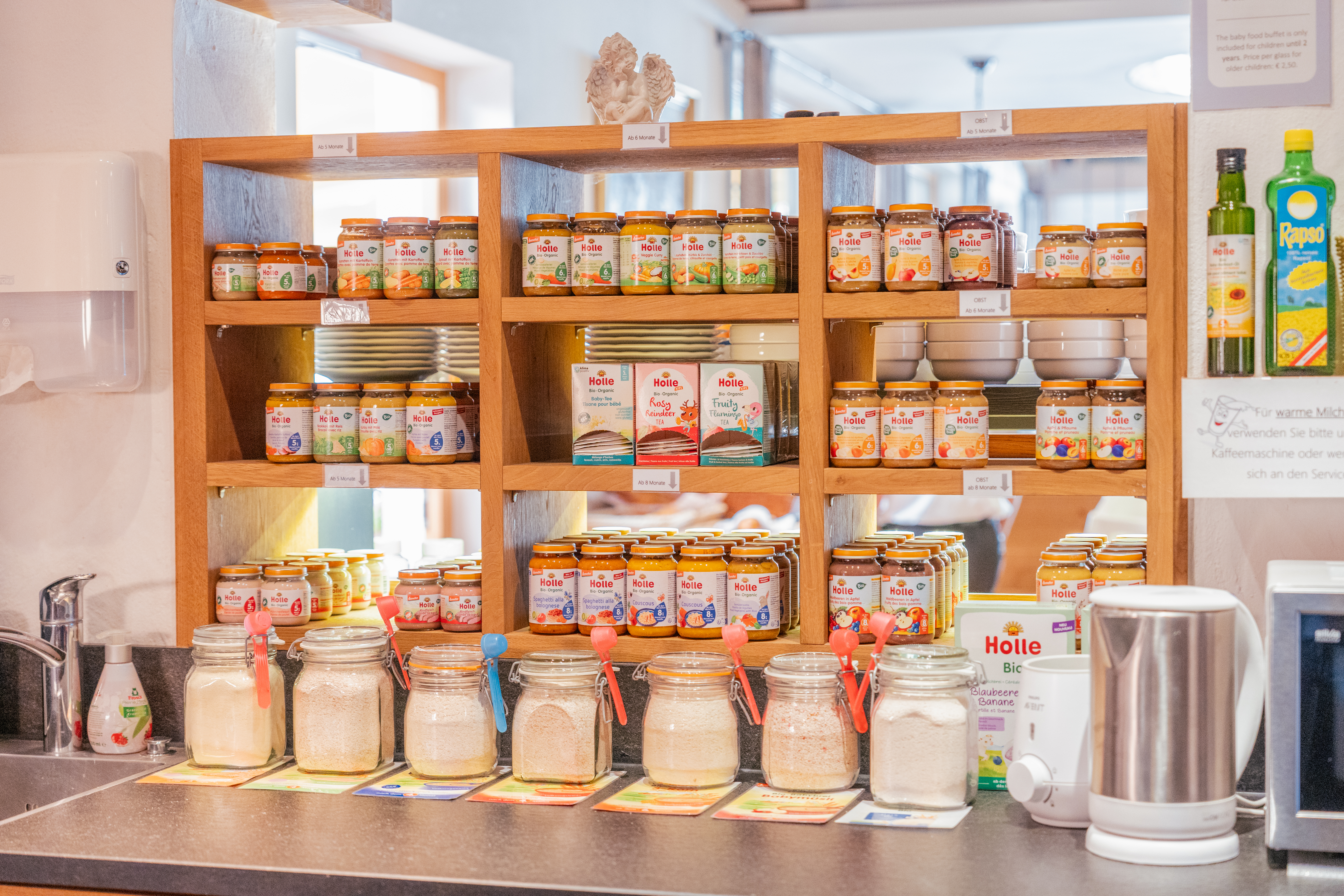 Kinderhotel: Babykostbuffet inklusive - Hotel babymio