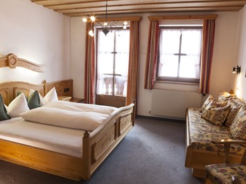 Kinder- & Gletscherhotel Hintertuxerhof Zimmerkategorien Comfortzimmer "Tirol"