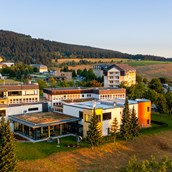 Familienhotel: Das Elldus Resort aus der Vogelperspektive... - Elldus Resort - Familotel Erzgebirge