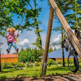 Kinderhotel: Waldspielplatz - ULRICHSHOF Baby & Kinder Bio-Resort