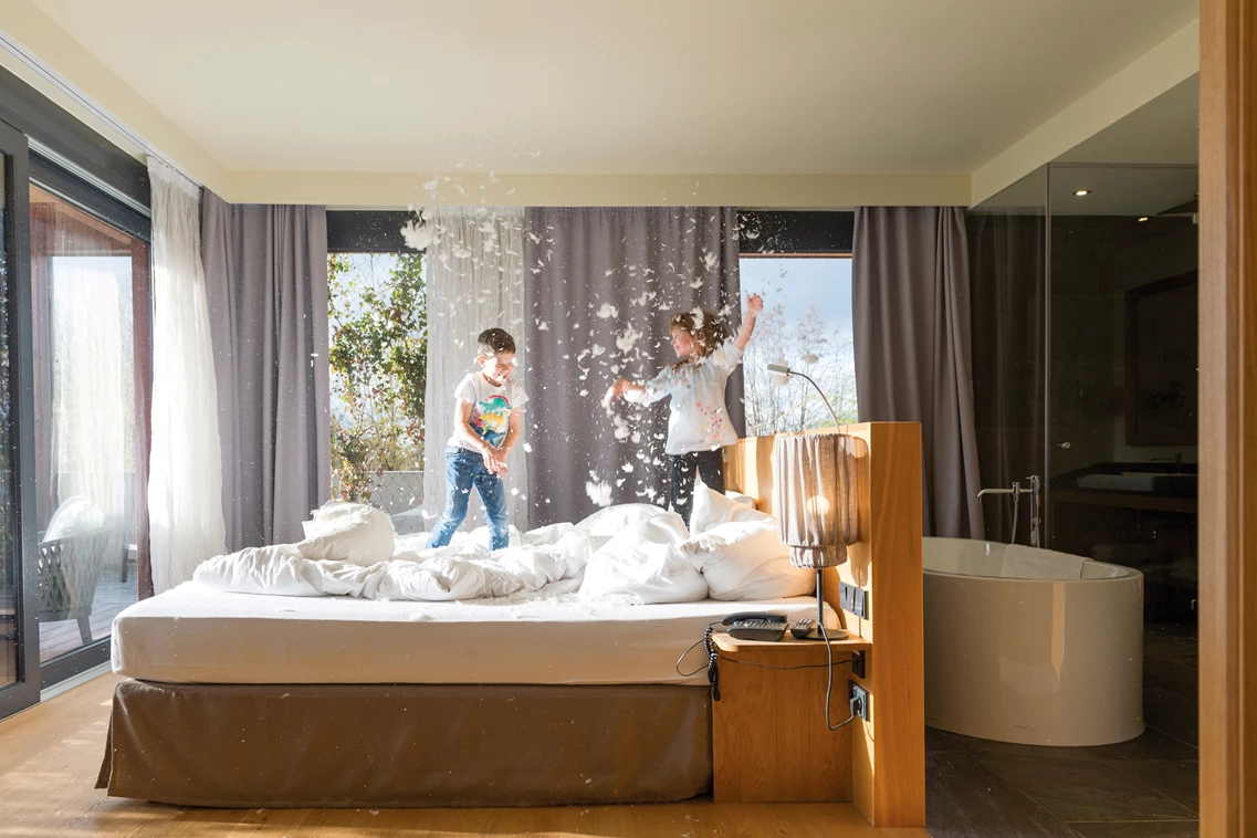 Kinderhotel: Wohnbeispiel Luxus-Suite - ULRICHSHOF Nature · Family · Design
