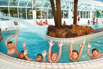 Kinderhotel: Schwimmbad - Panoramic Hotel - Ihr Apartmenthotel