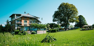 Familienhotel - Umgebungsschwerpunkt: Strand - Ferienwohnungen und Seebungalows am Faaker See - Karglhof OG