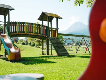 Kinderhotel: Ferienwohnungen und Seebungalows am Faaker See - Karglhof OG