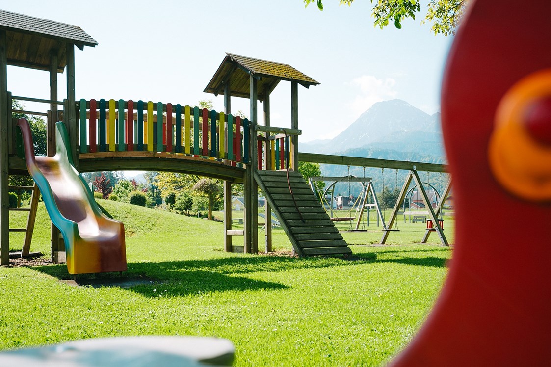 Kinderhotel: Ferienwohnungen und Seebungalows am Faaker See - Karglhof OG