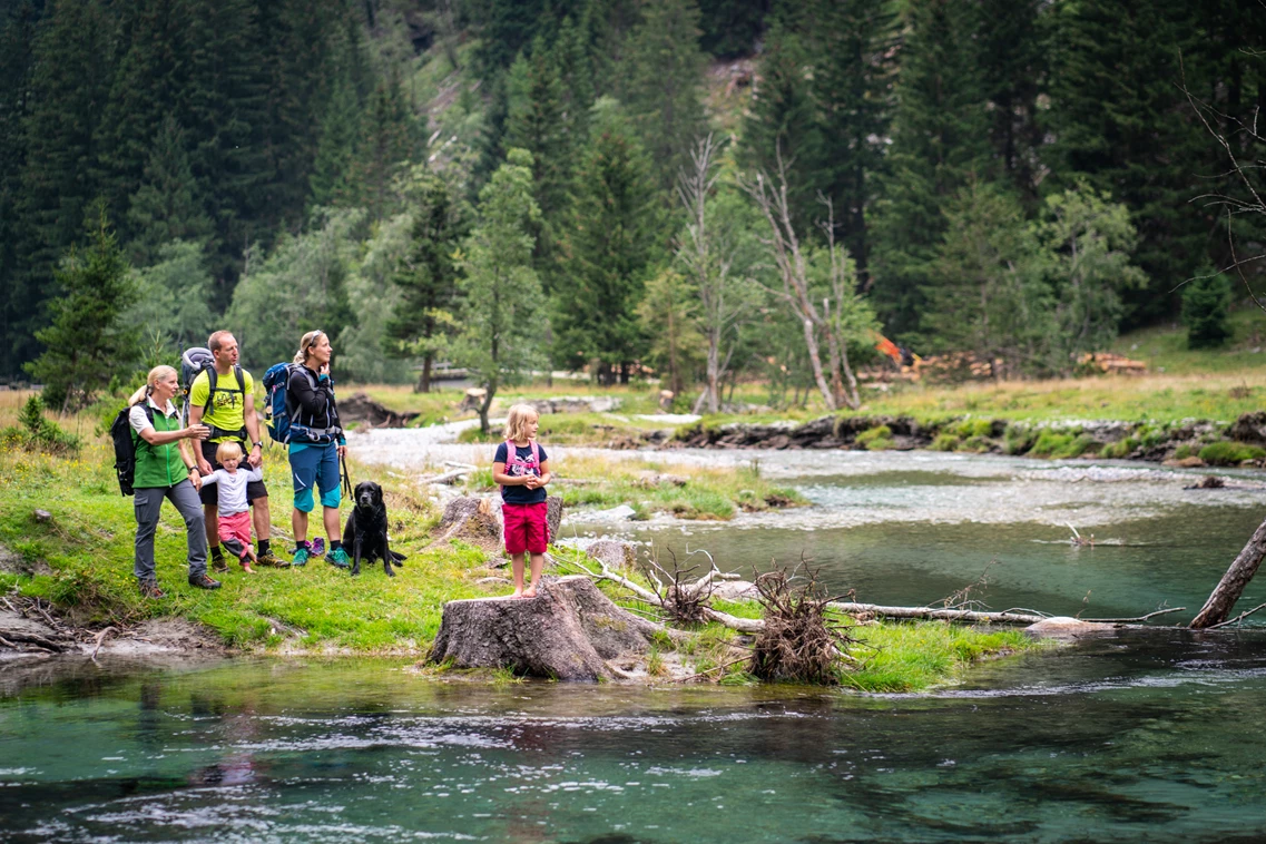 Kinderhotel: Unterwegs mit Nationalparkranger im Seebachtal - Hotel Eggerhof