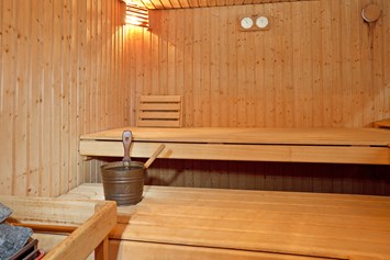 Kinderhotel: Saunabereich - Hotel Sport Klosters