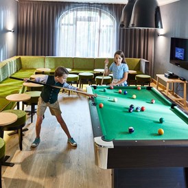 Kinderhotel: Kids Club, Billiard - Hotel Bachmair Weissach