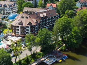 Kinderhotel: Luftaufnahme vom SPA & Wellness Resort Romantischer Winkel - Romantischer Winkel - RoLigio® & Wellness Resort