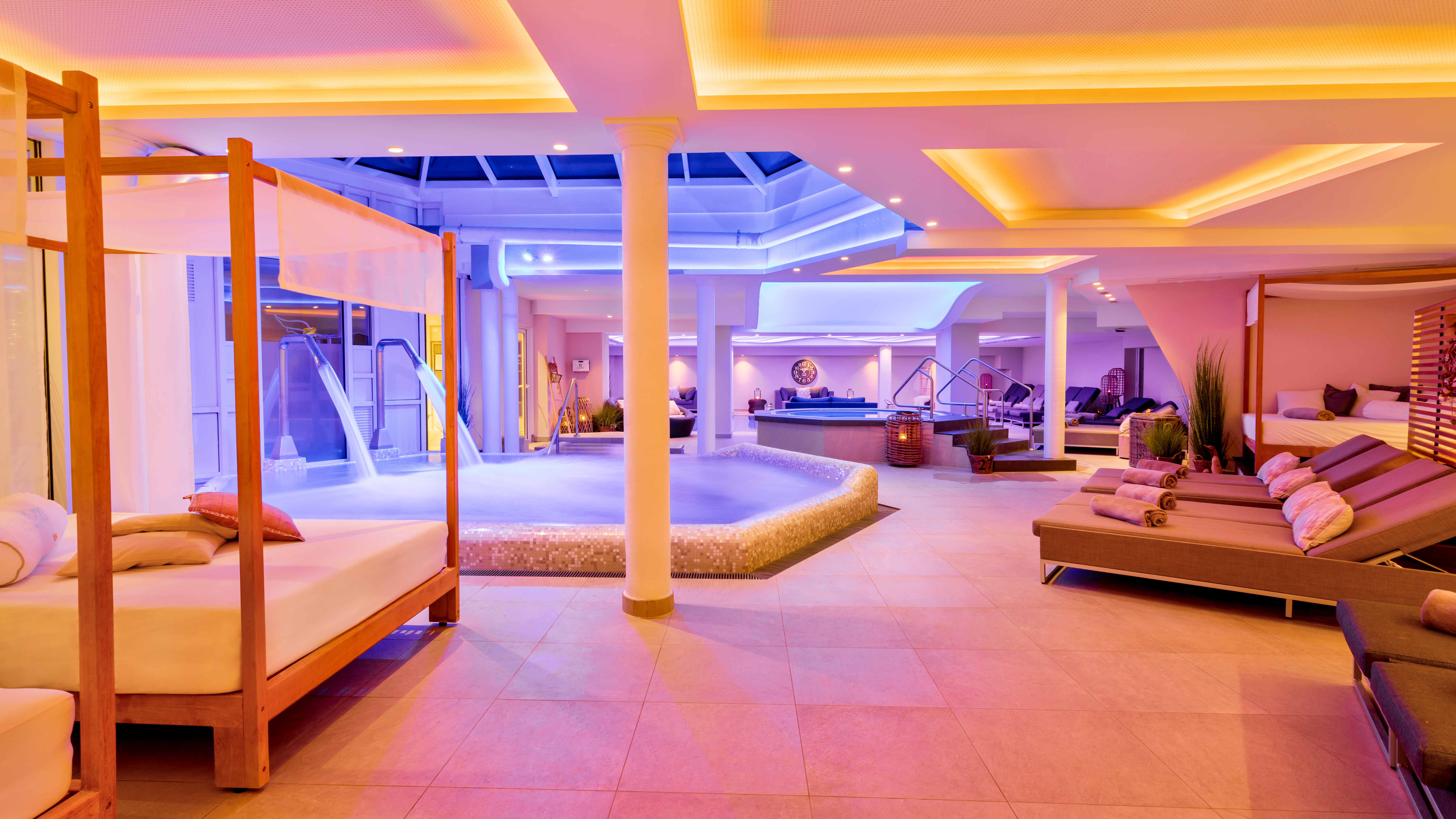 Kinderhotel: SPA Bereich - Romantischer Winkel - RoLigio® & Wellness Resort