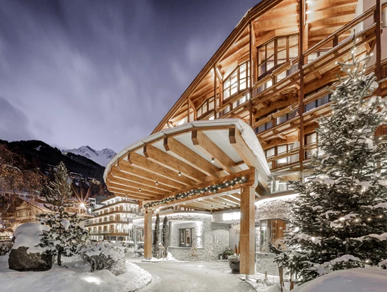 Kinderhotel: Das Central - Alpine. Luxury. Life.