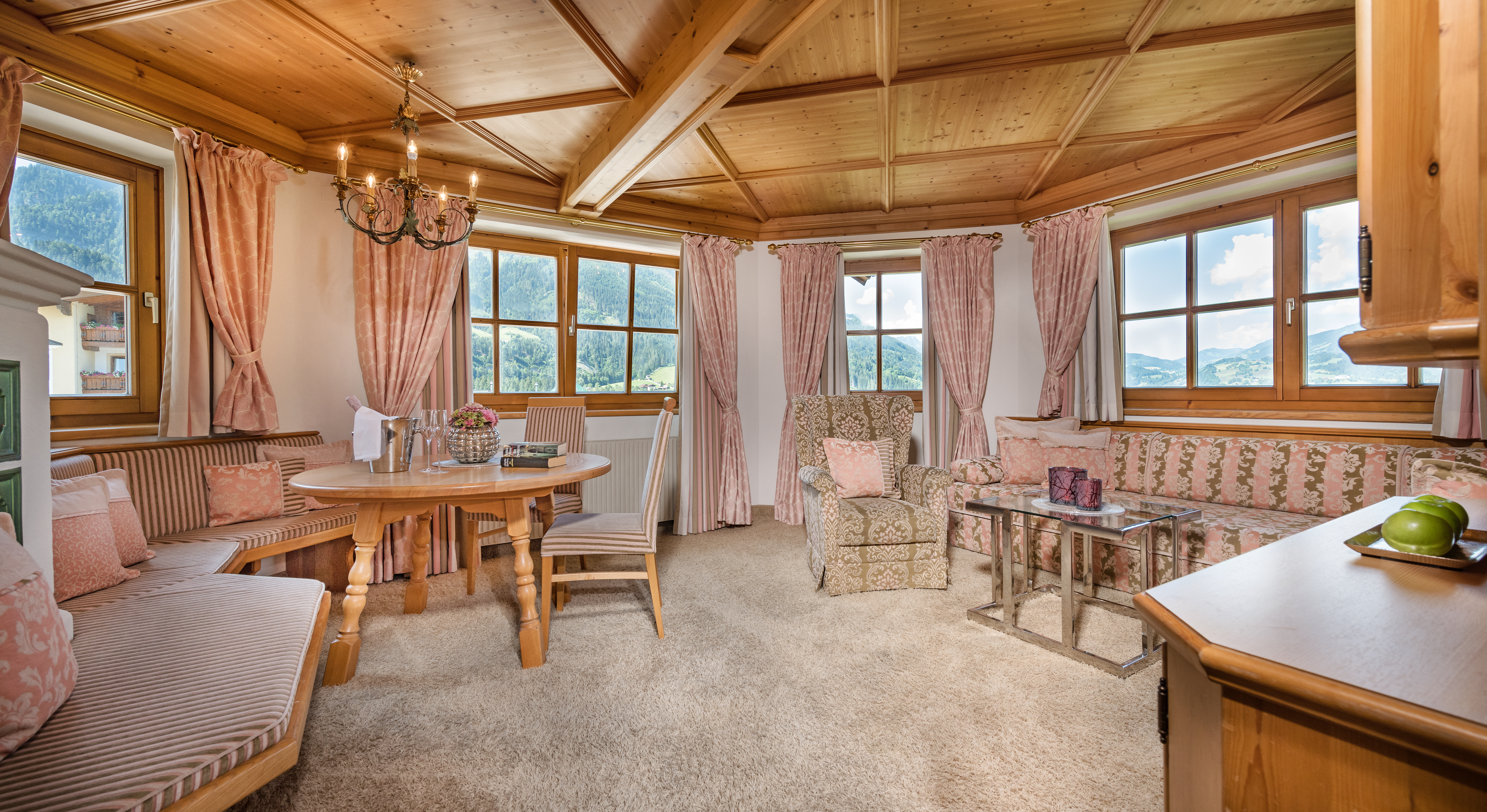 Alpines Lifestyle Hotel Tannenhof Zimmerkategorien Familiensuite Heukareck