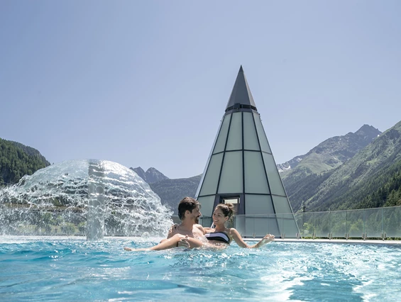 Kinderhotel: AQUA DOME - Tirol Therme Längenfeld