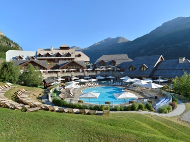 Kinderhotel: https://www.clubmed.de/r/Serre--Chevalier/s - Club Med Serre-Chevalier