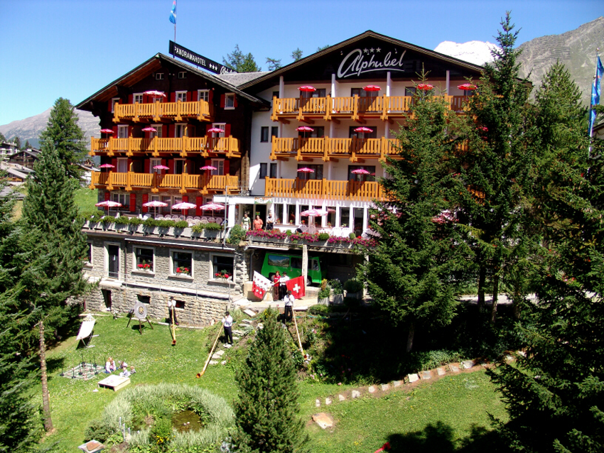 Kinderhotel: Bergsommer-Ferien im Swiss Family Hotel Alphubel - Swiss Family Hotel Alphubel ***