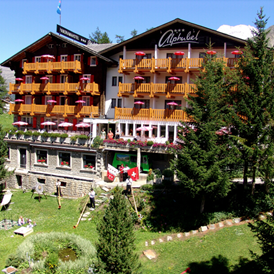 Kinderhotel: Bergsommer-Ferien im Swiss Family Hotel Alphubel - Swiss Family Hotel Alphubel ***