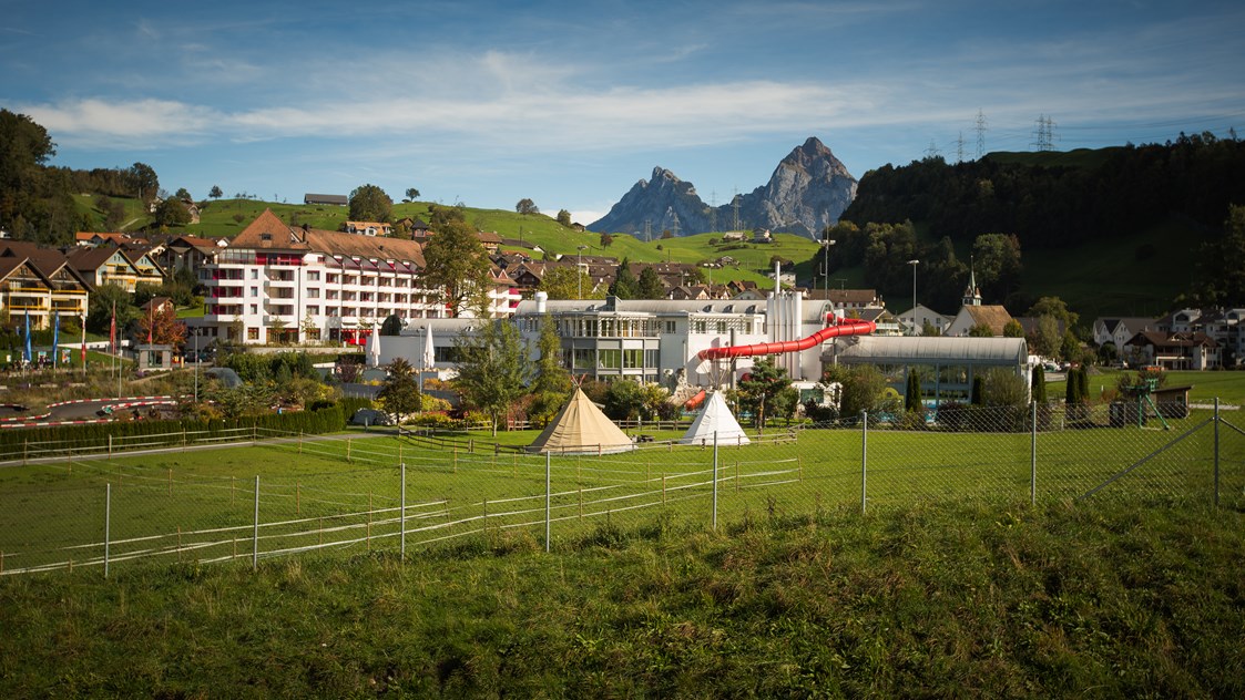 Kinderhotel: Aussenansicht Swiss Holiday Park - Swiss Holiday Park
