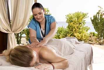 Kinderhotel: Wellness-Massage im WellFit-Spa! - ROBINSON Club Esquinzo Playa