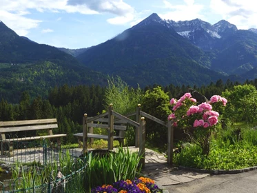 Kinderhotel: Ausblick ins Tal - Hotel Glocknerhof