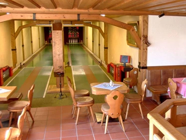 Kinderhotel: Kegelbahnen: https://www.glocknerhof.at/kegelbahn.html - Hotel Glocknerhof